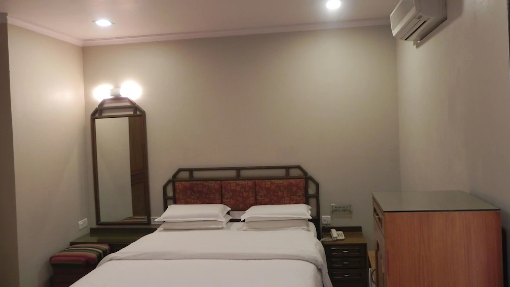 Hotel Aram