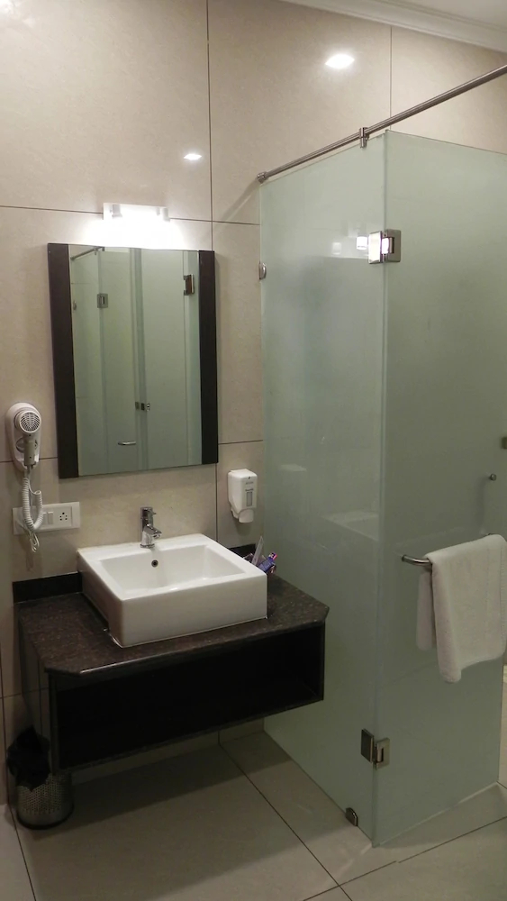Hotel Aram