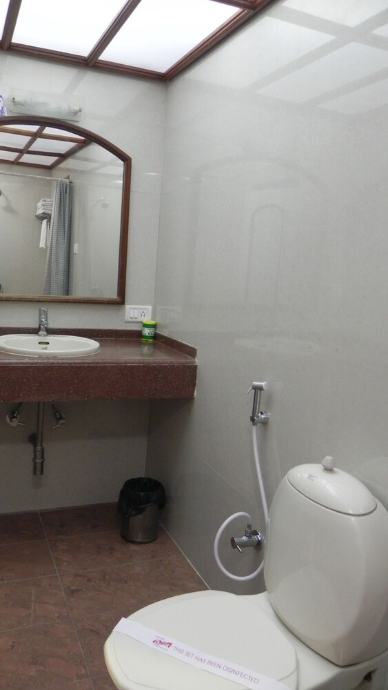 Hotel Aram