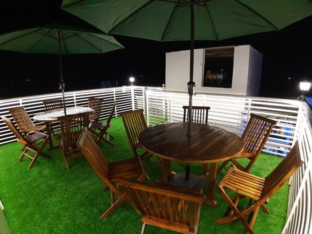 Hotel The Grand Piano