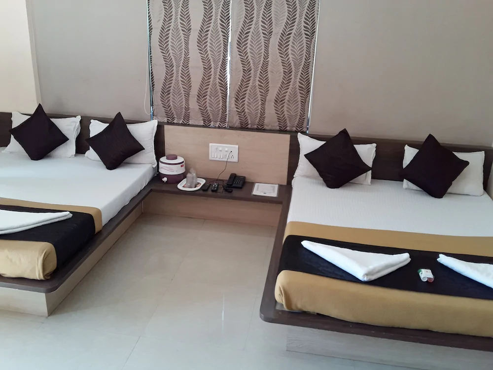 Hotel Somnath Atithigruh