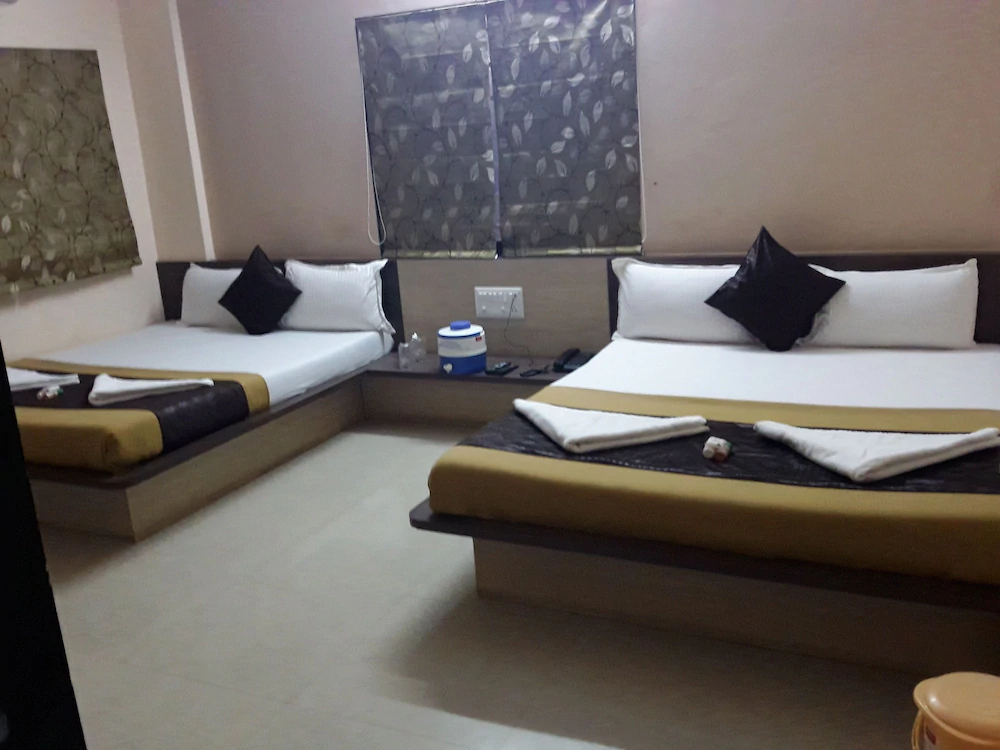 Hotel Somnath Atithigruh