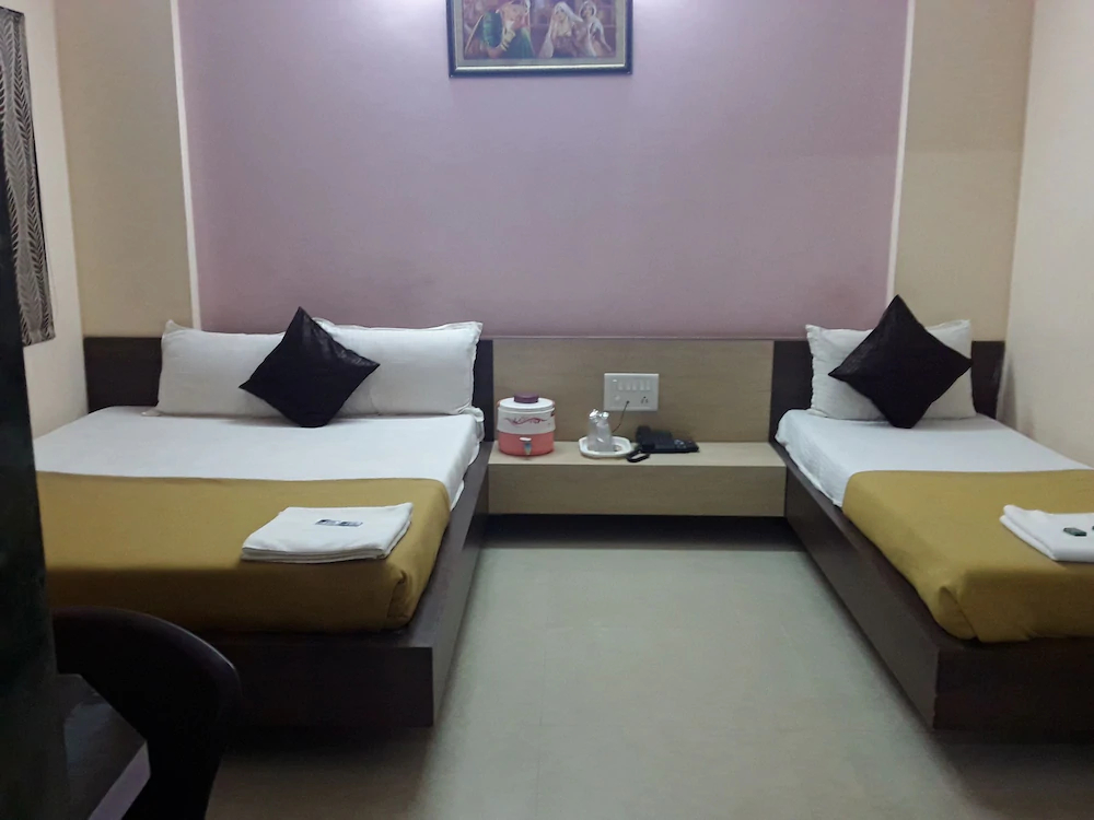 Hotel Somnath Atithigruh