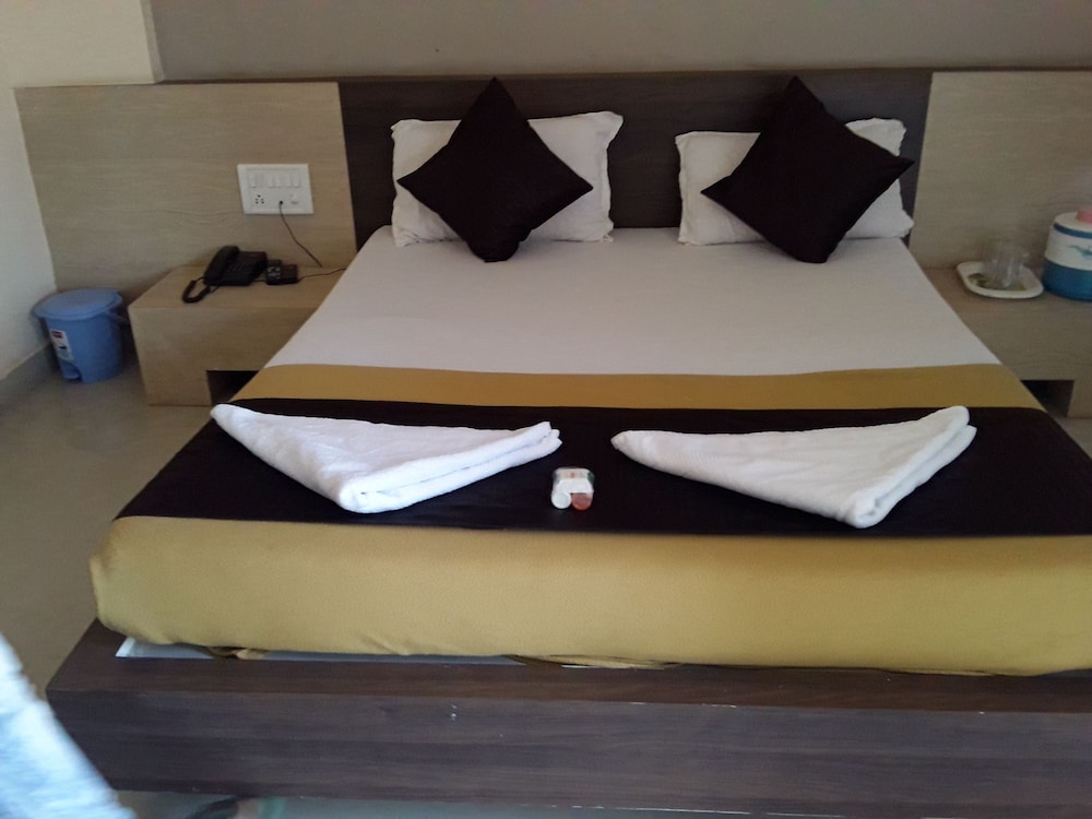 Hotel Somnath Atithigruh