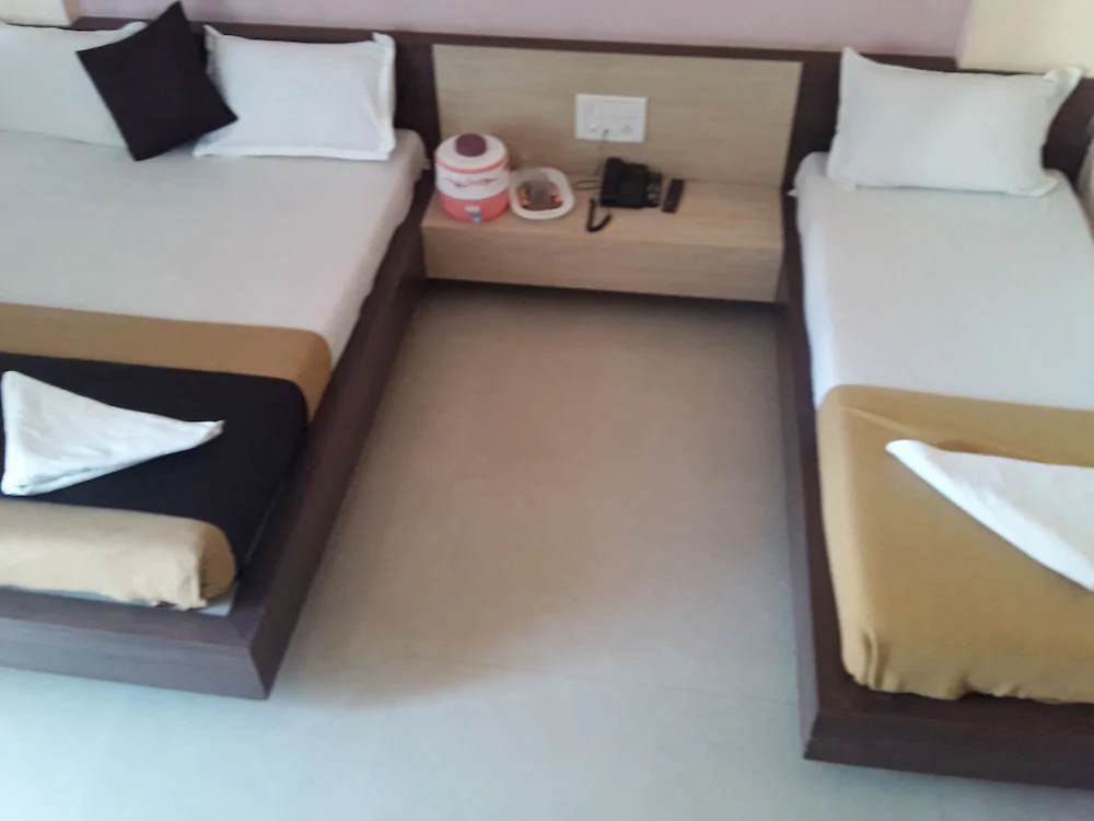 Hotel Somnath Atithigruh