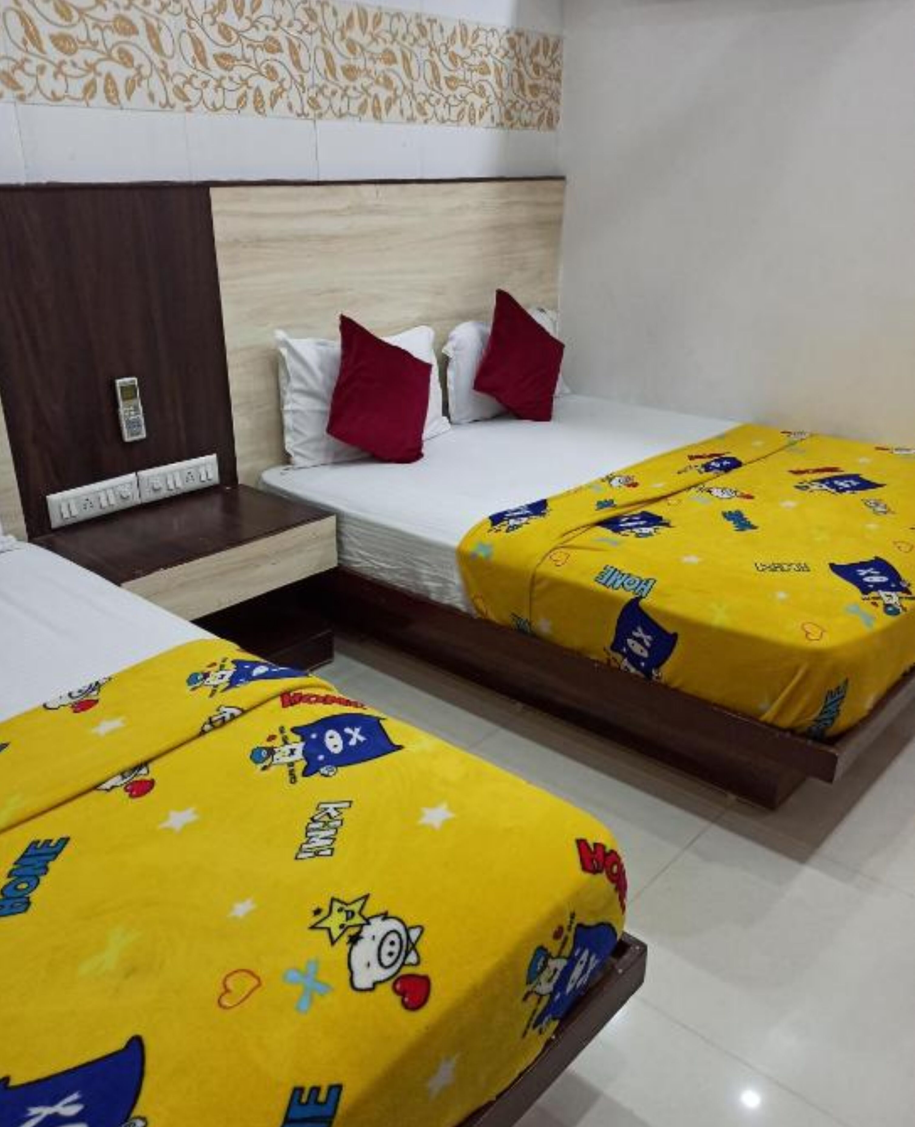 Goroomgo Sanskar Guest House Ahmedabad