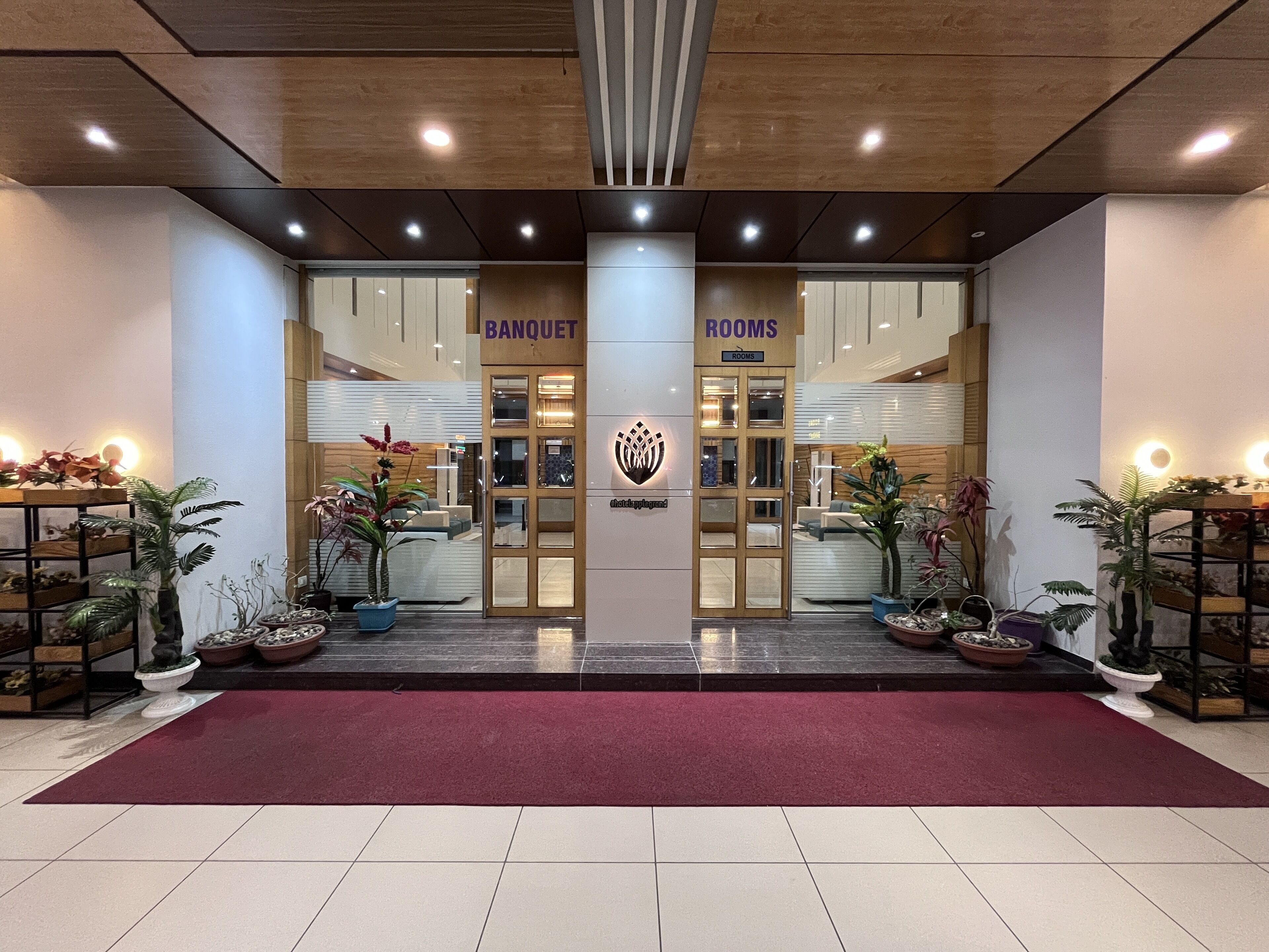 Hotel Grand Darshan