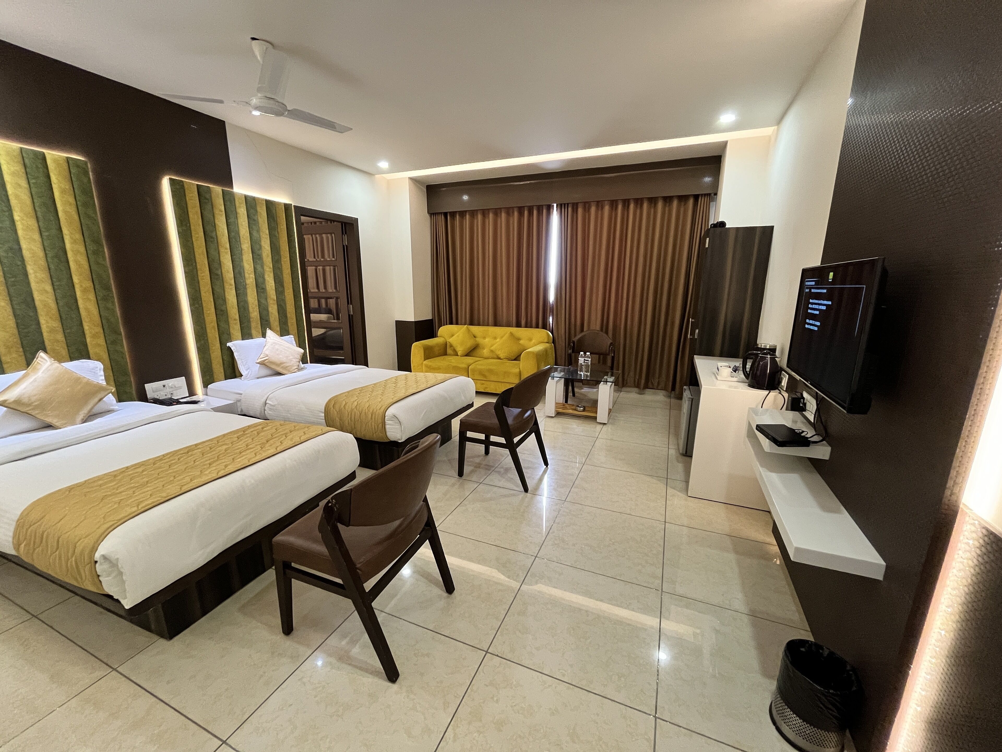 Hotel Grand Darshan