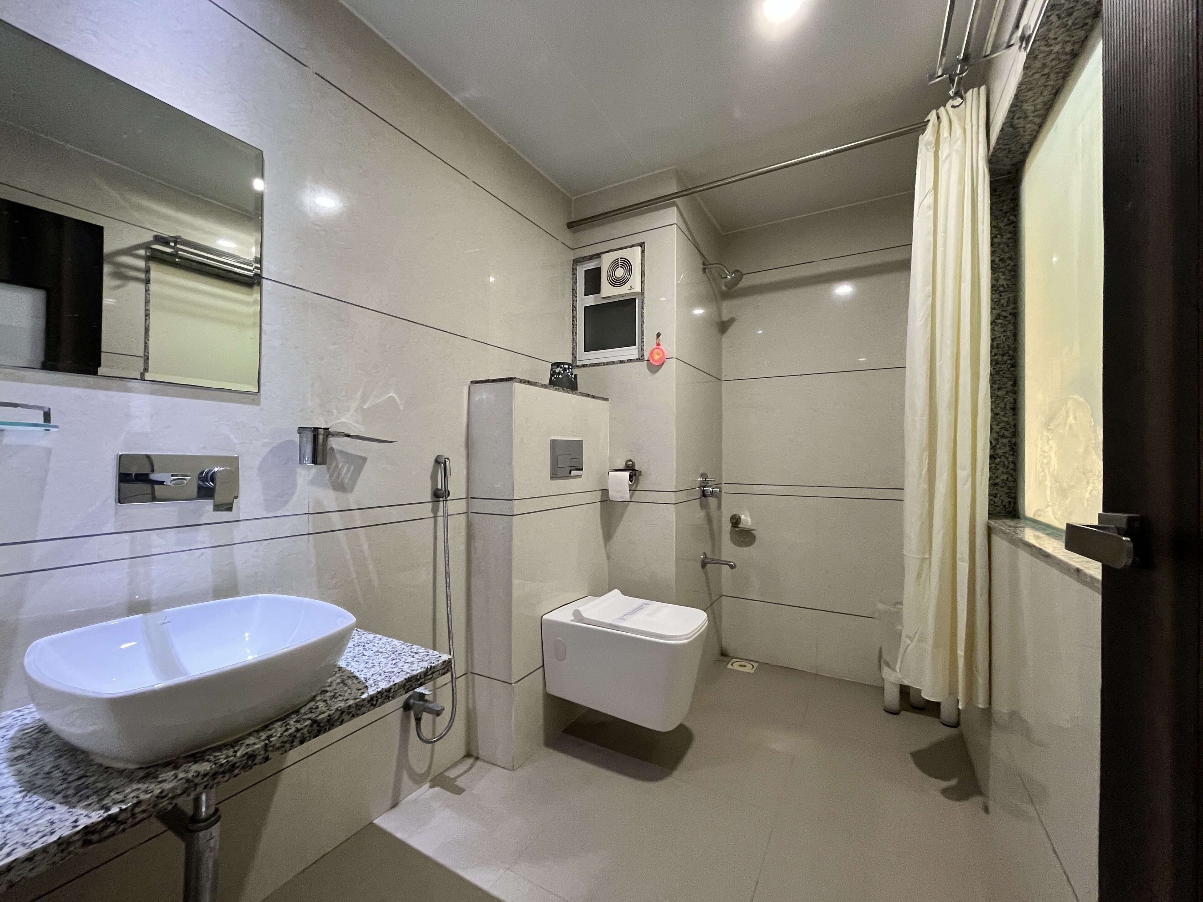 Hotel Grand Darshan