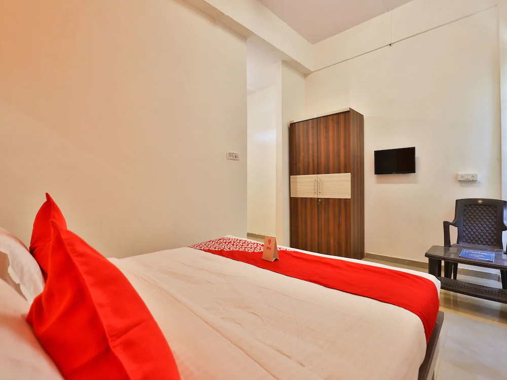 Hotel Pyramid By OYO Rooms