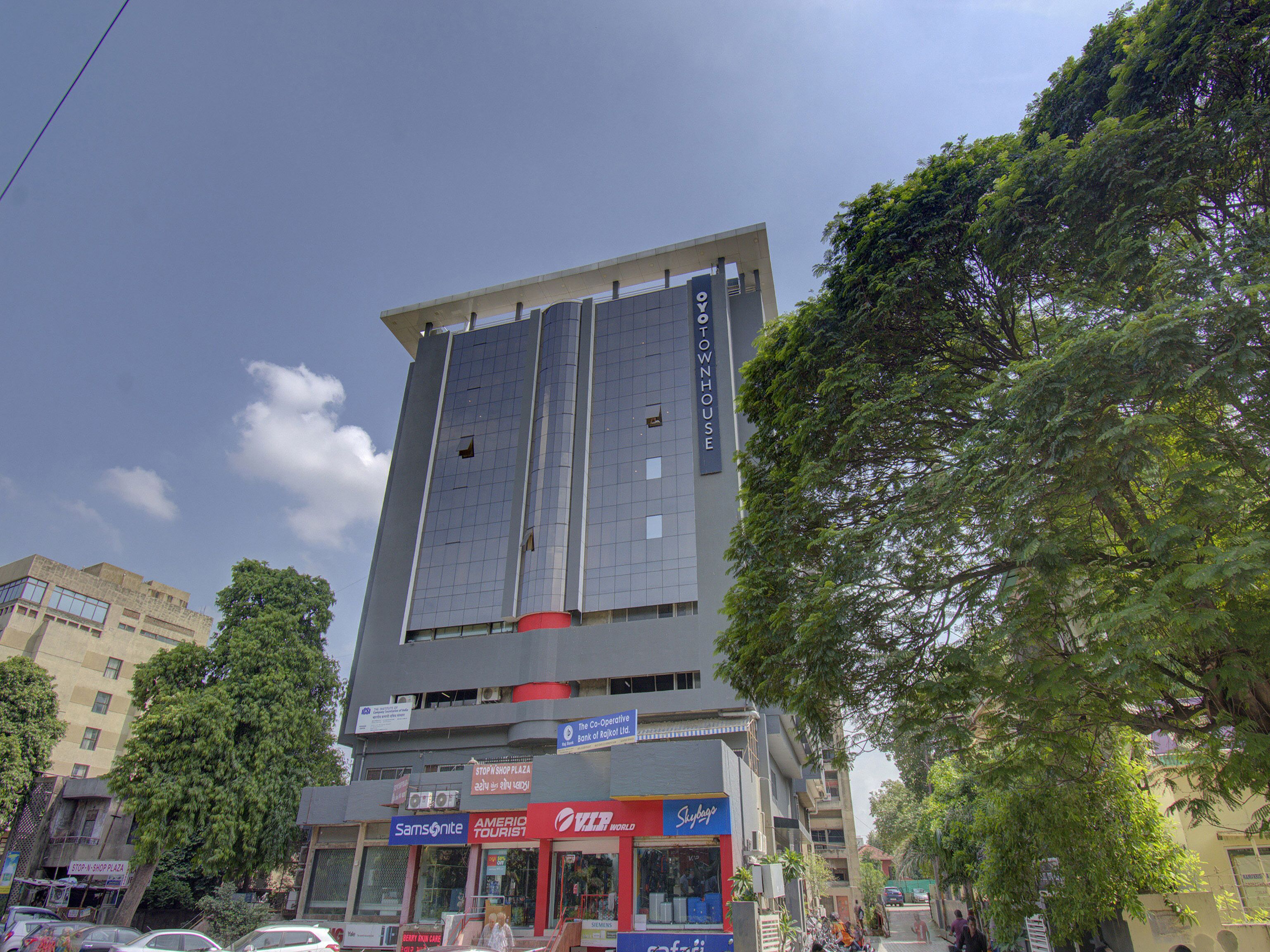OYO Townhouse 170 Shagun Hotel
