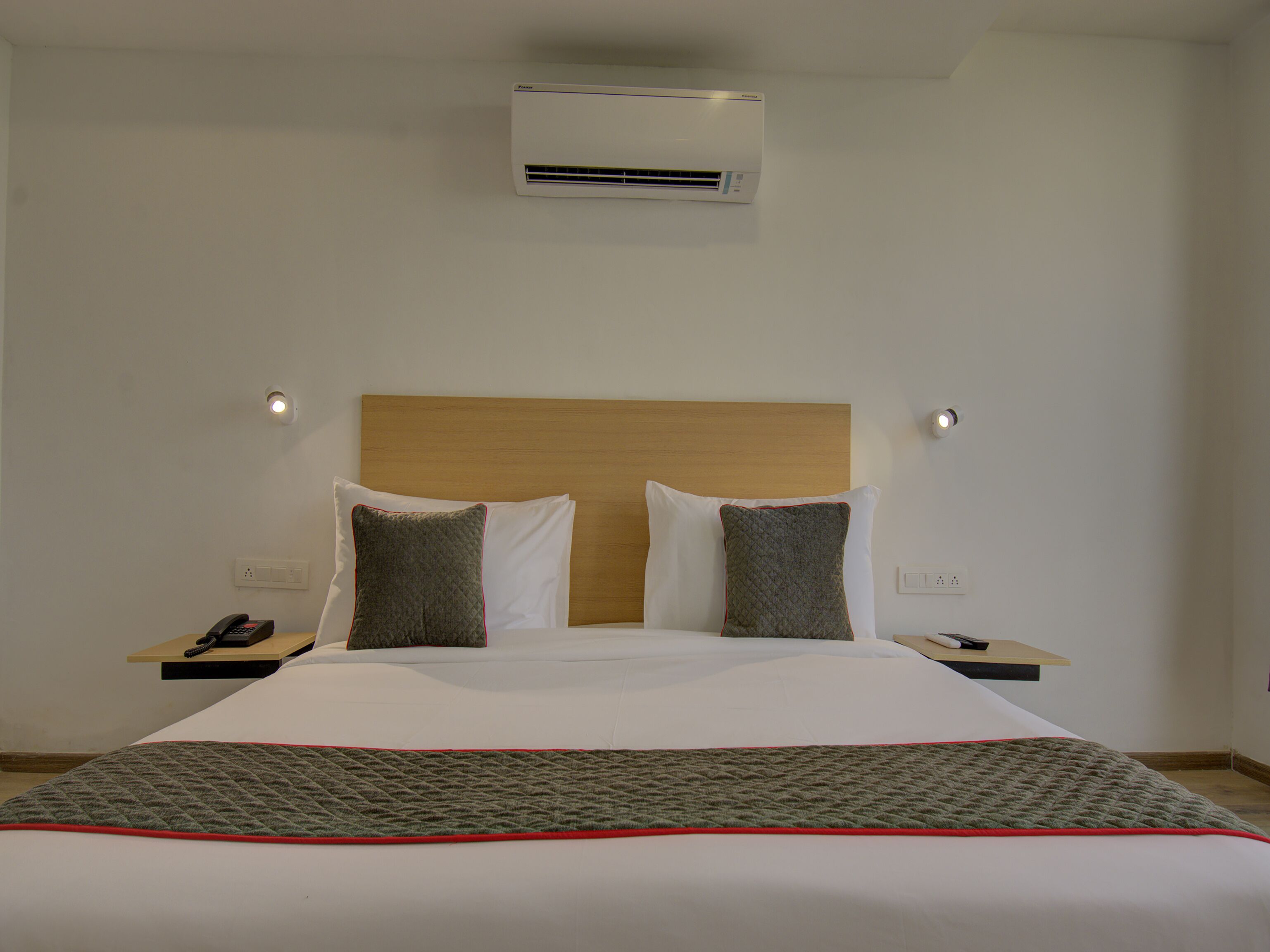 OYO Townhouse 170 Shagun Hotel