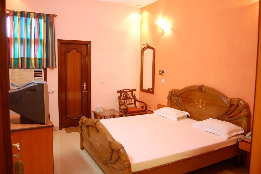 Hotel D.R. International