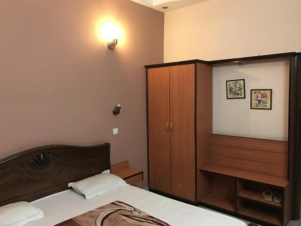Hotel D.R. International