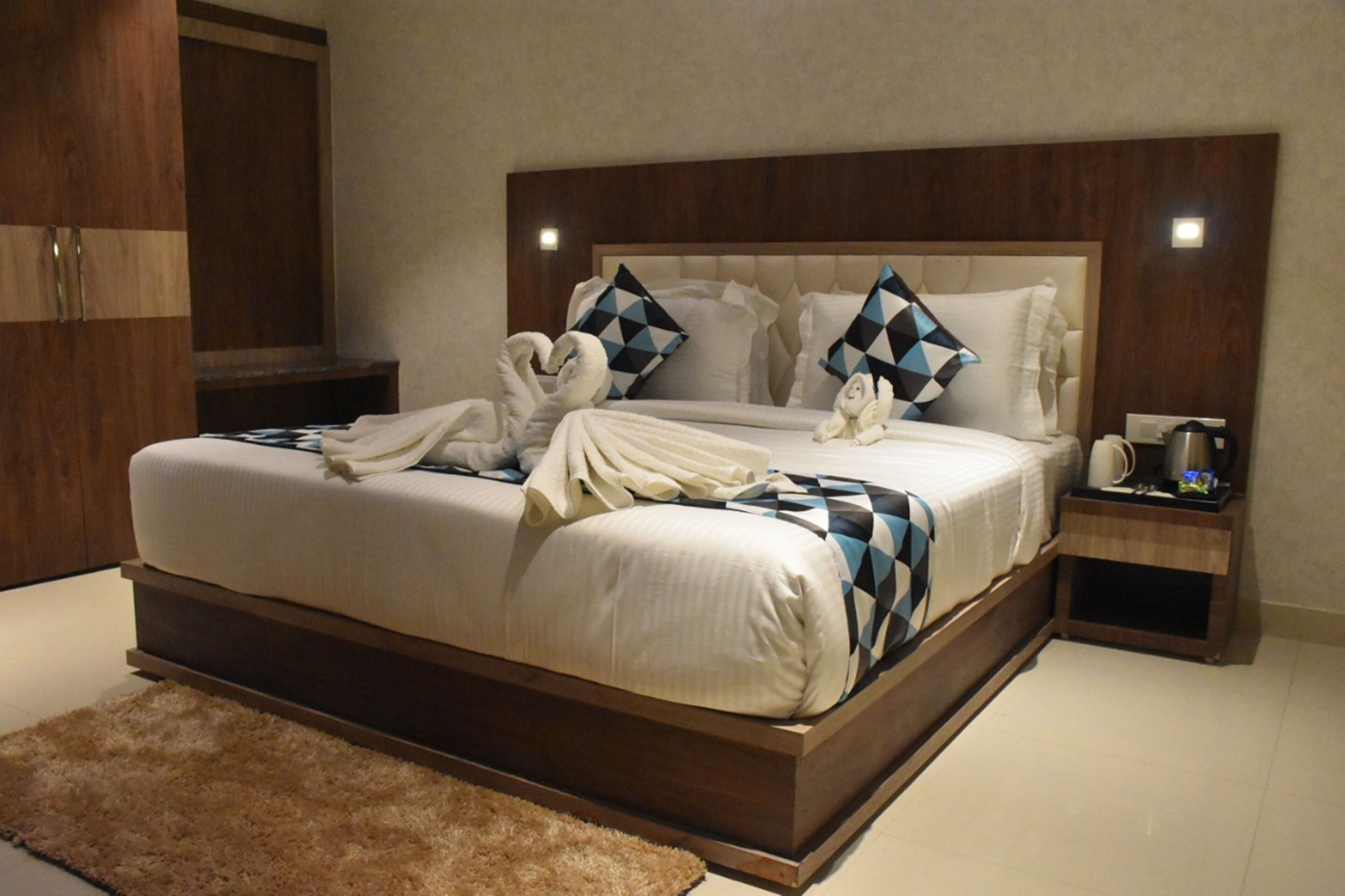 Hotel Beatific Epsilon
