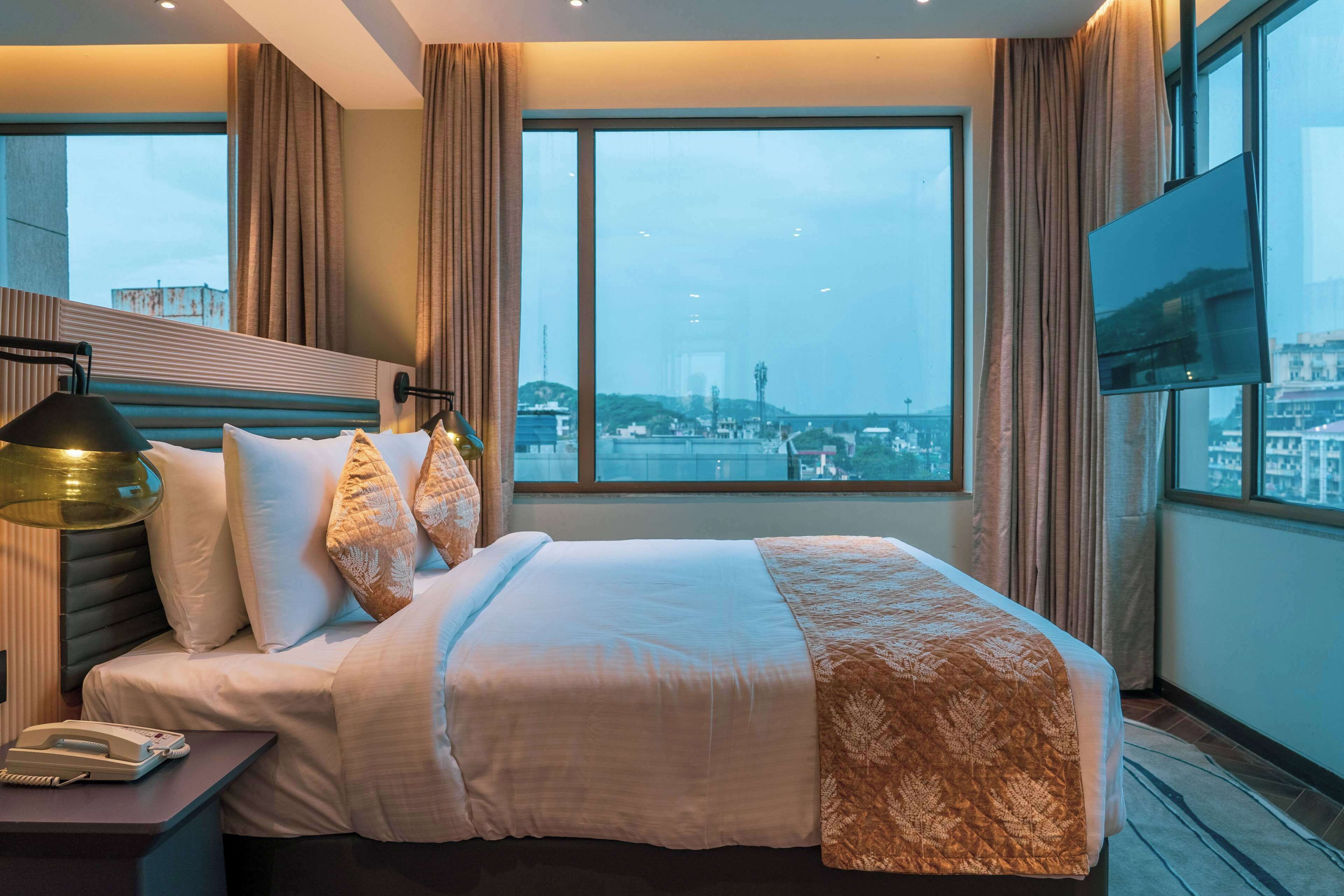 Ramada Encore By Wyndham Bhiwadi Phool Bagh Chowk