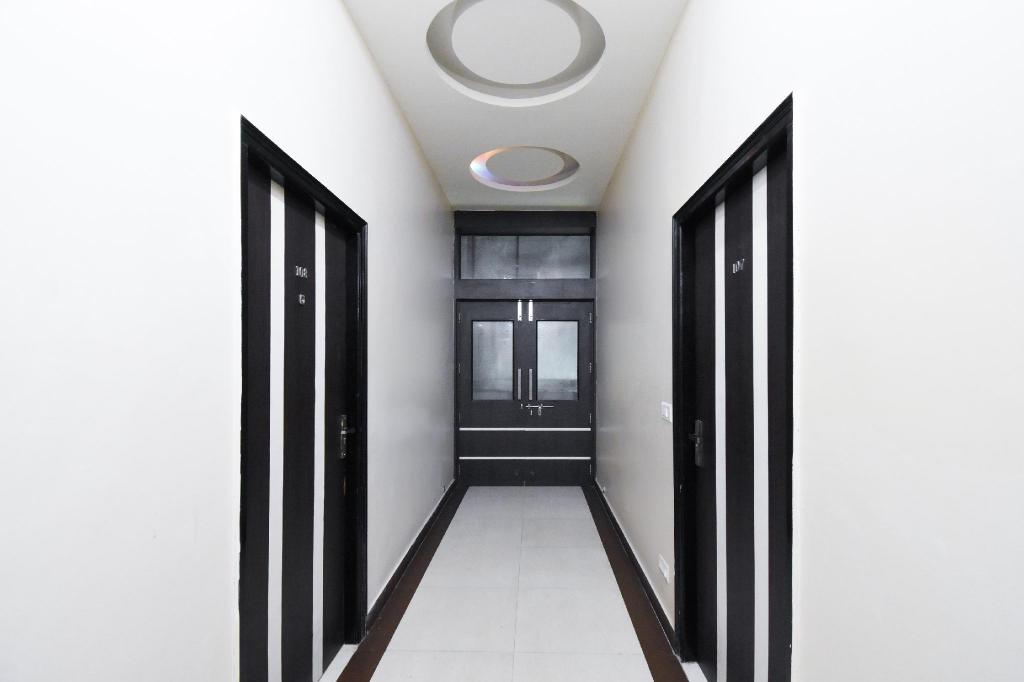 Hotel Wok'n Grill by OYO Rooms