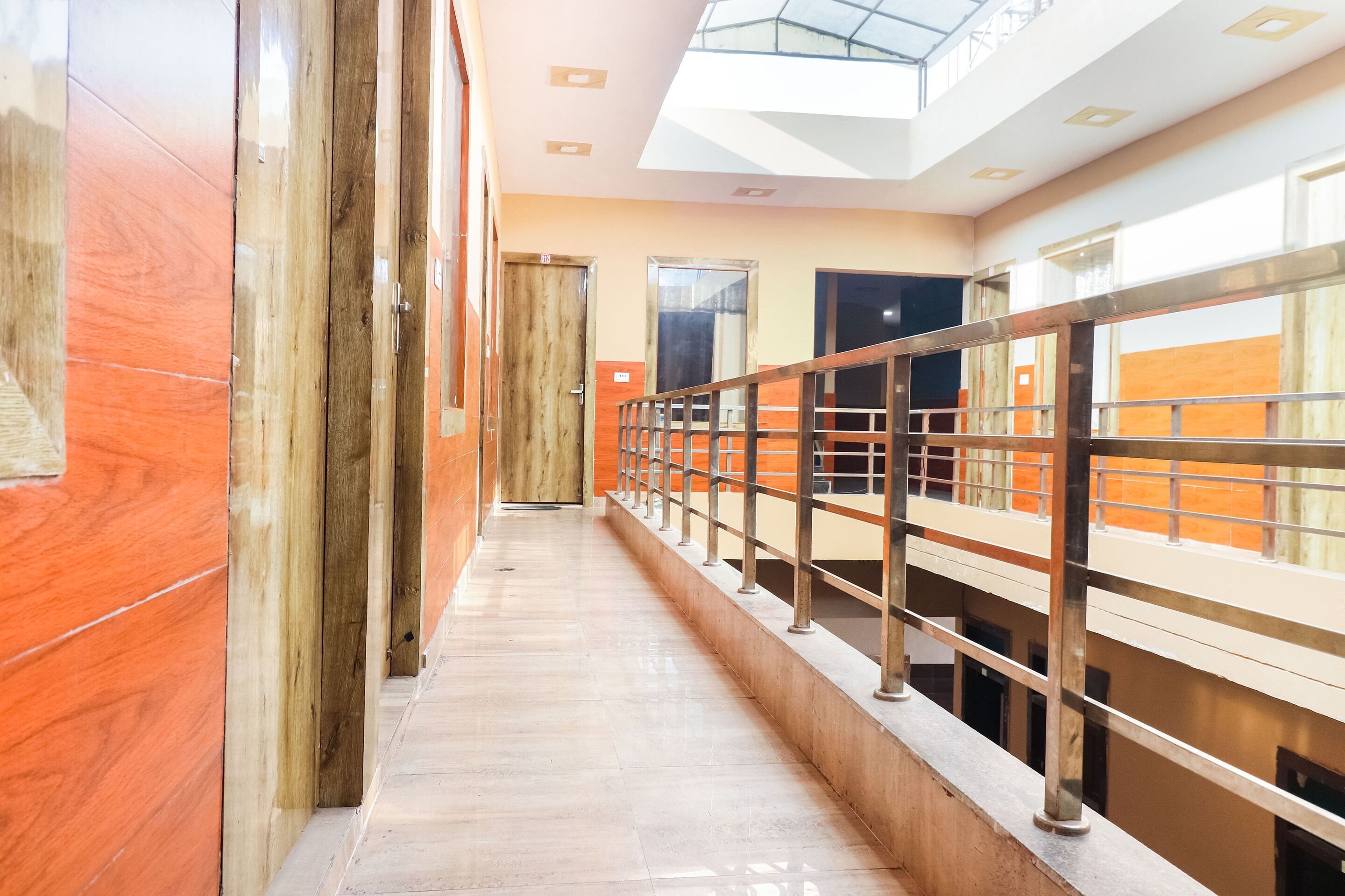 Yash Hotel by OYO Rooms