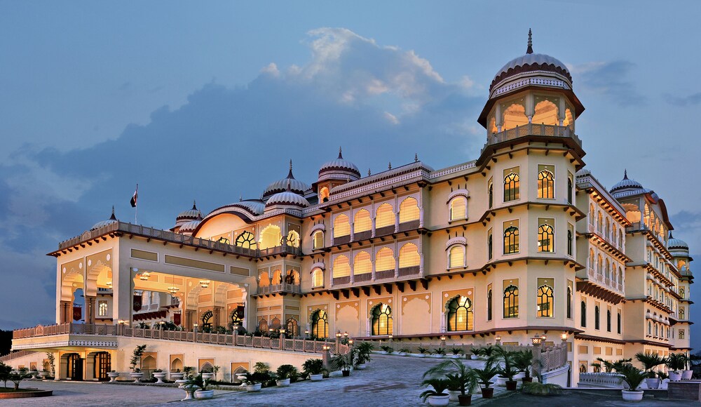 Hotel Noormahal