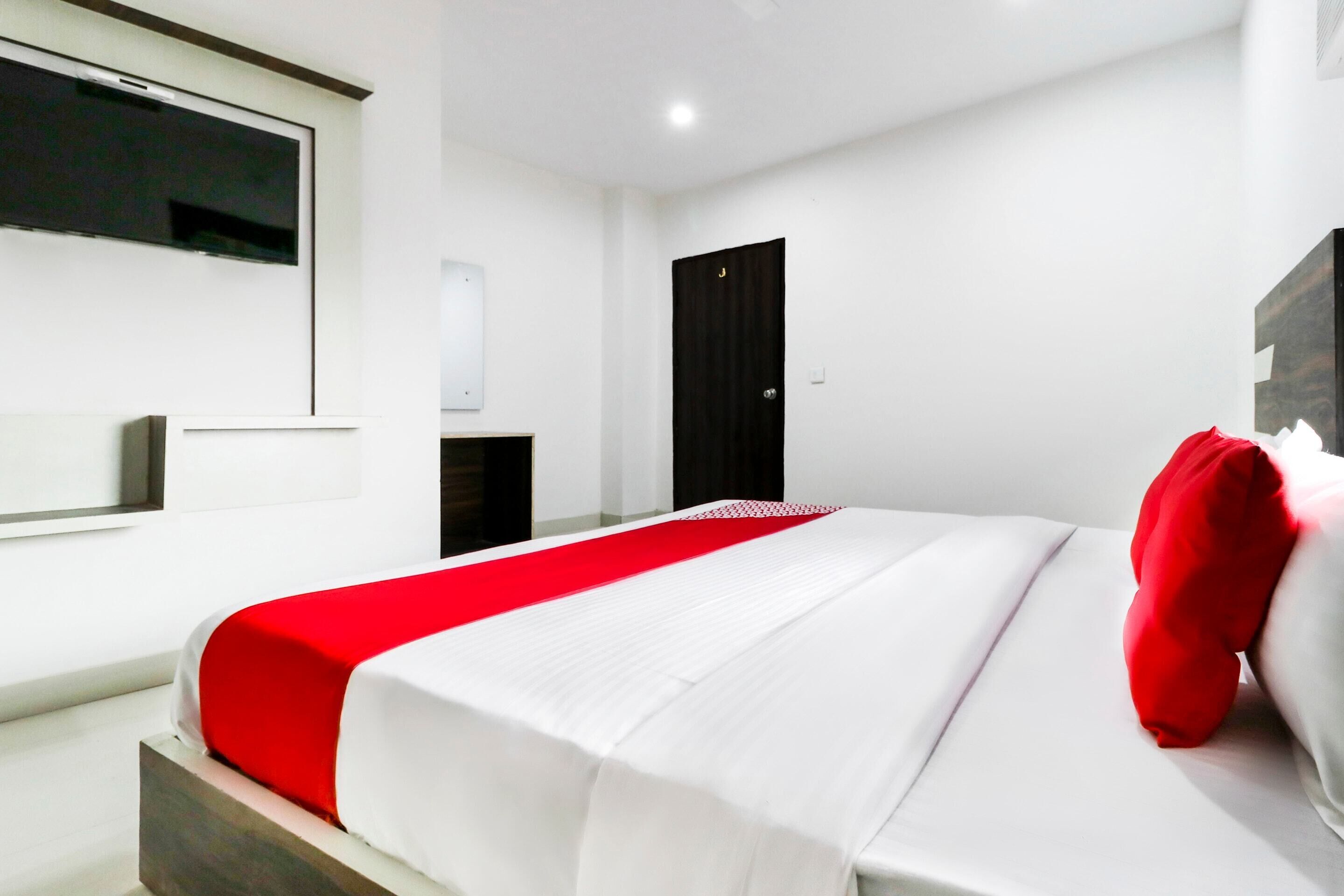 H5 by OYO Rooms