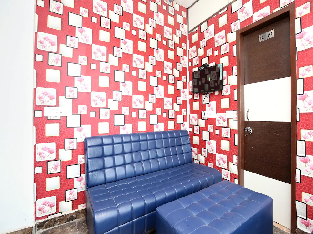 The Sitara Hotel By OYO Rooms