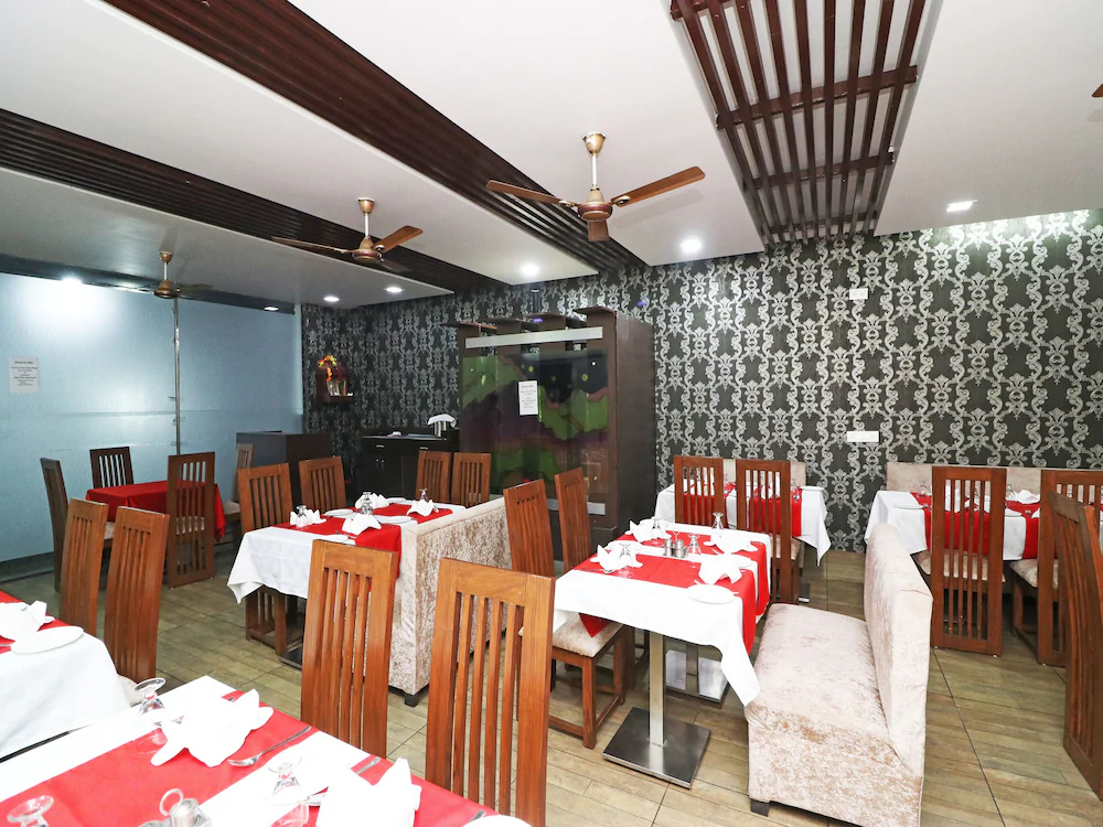 Hotel Parichay by OYO Rooms