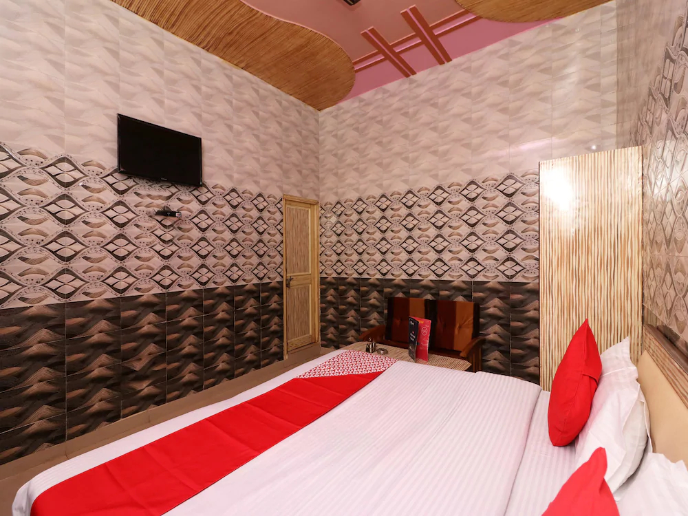 Jyoti Hotel By OYO Rooms