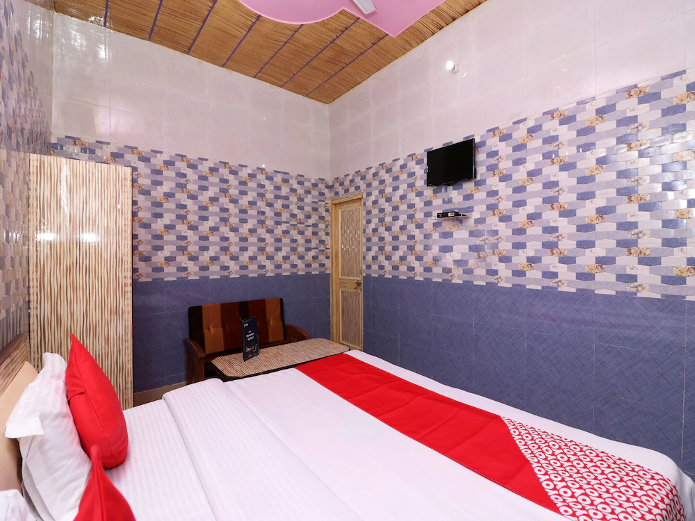 Jyoti Hotel By OYO Rooms