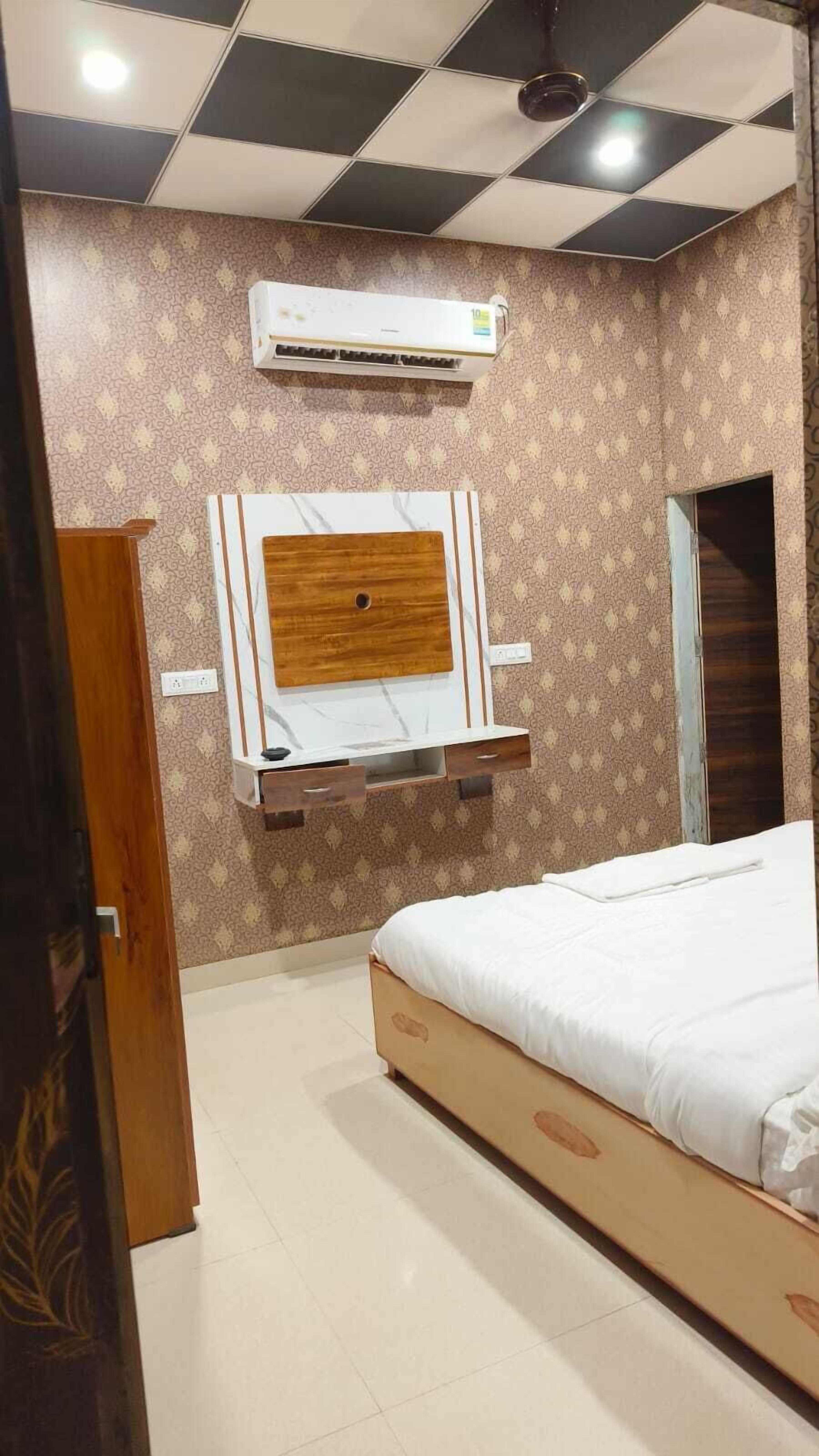 Hotel Aqua Fun King Land Haveli