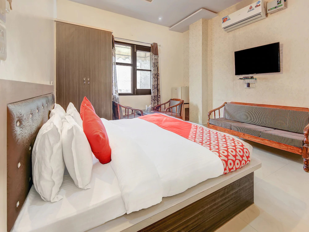 Hotel Cg Inn By OYO Rooms