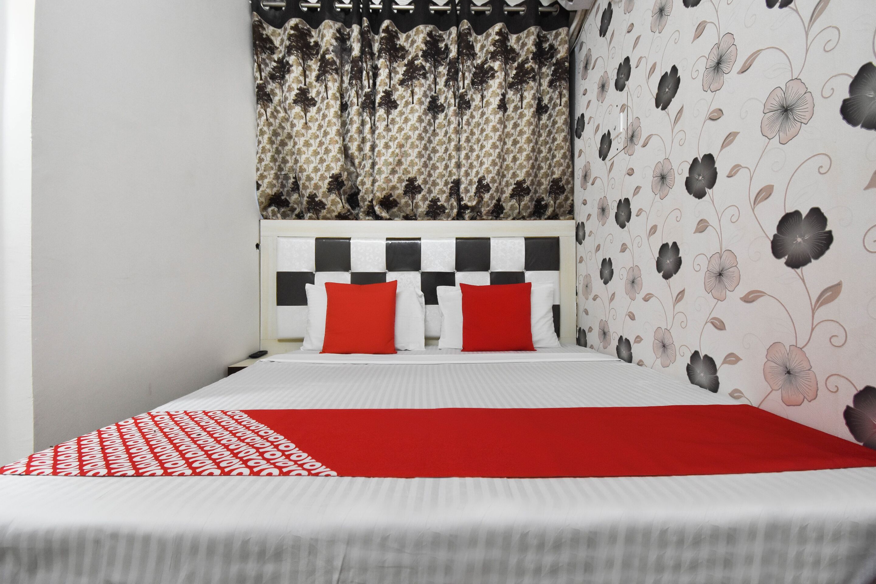 Hotel Yuvraj Residency by OYO Rooms