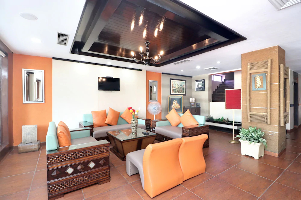 Apex Hotel