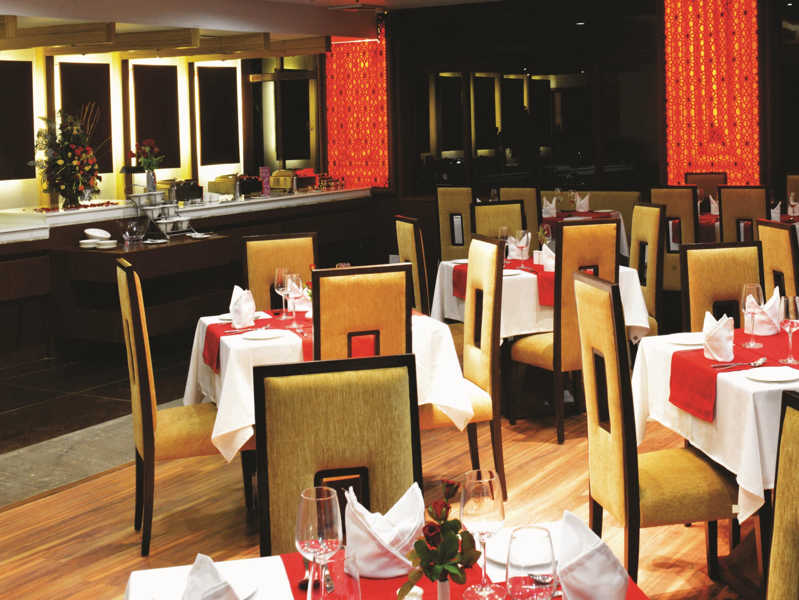 I-Square Hotel