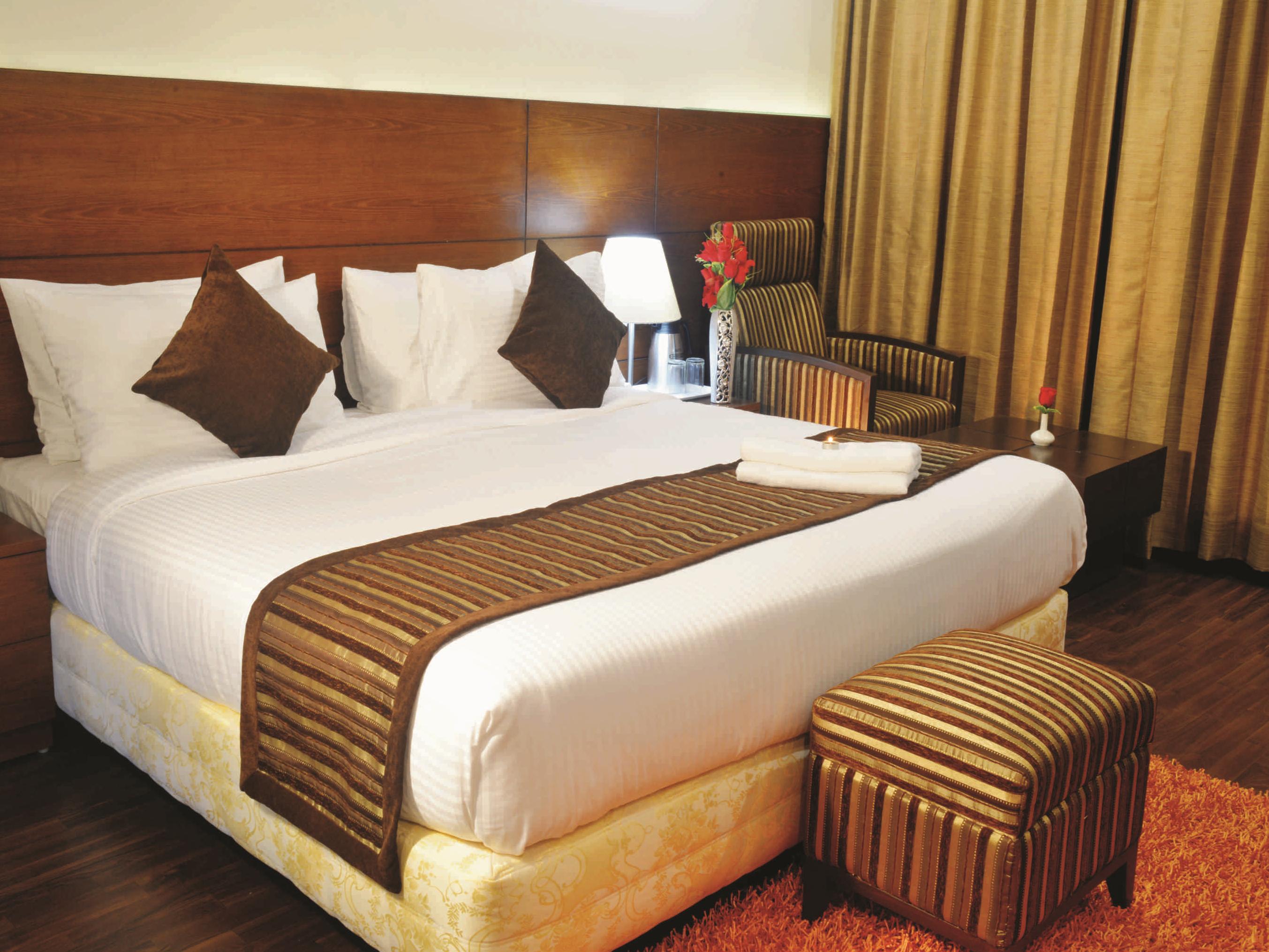 I-Square Hotel