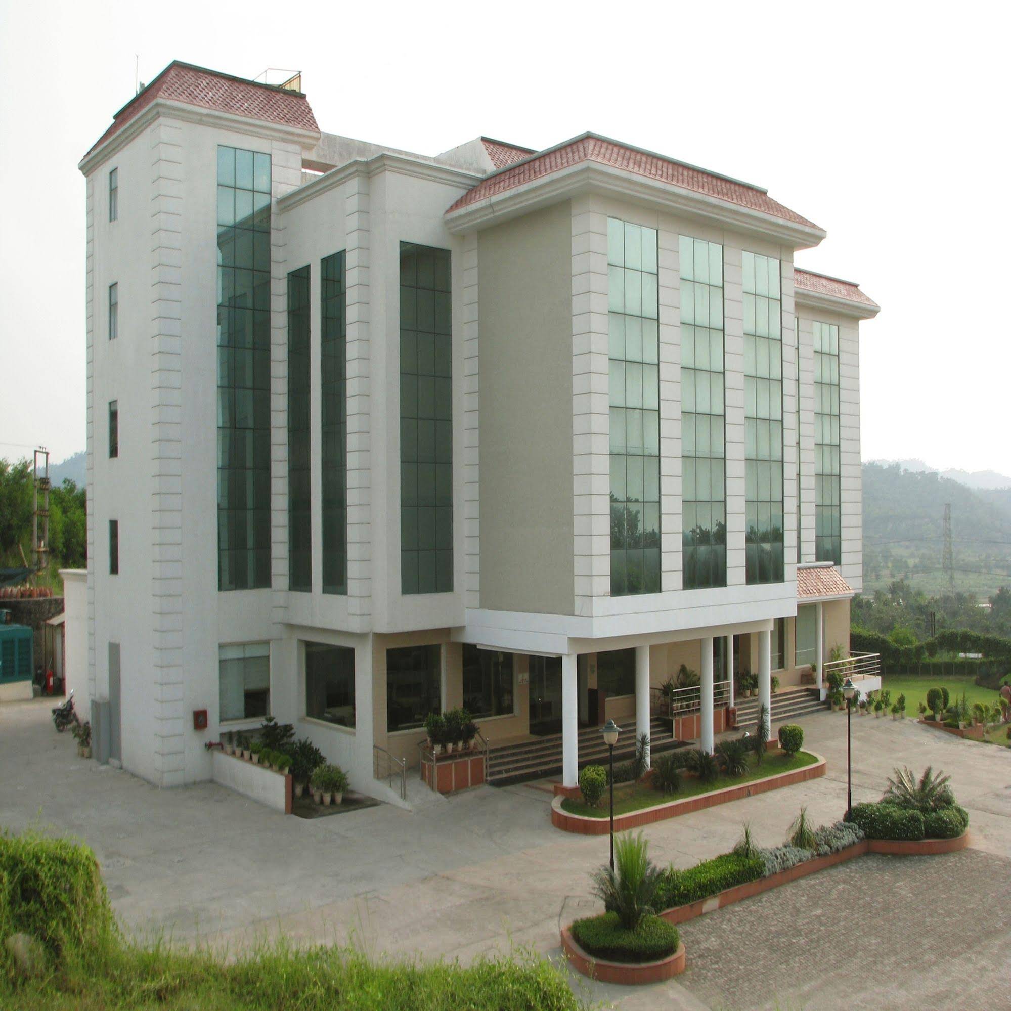 Legend Sarovar Portico