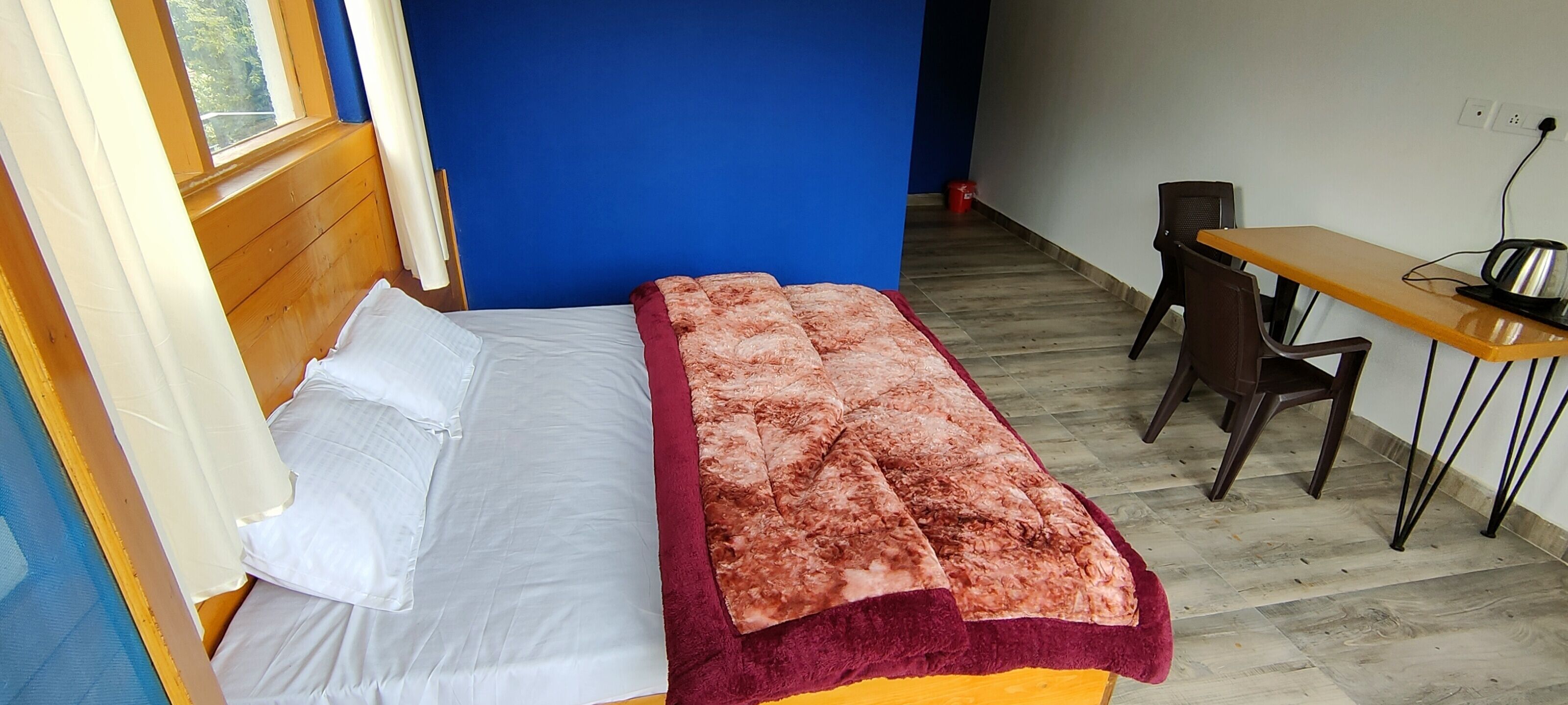 Flyscape Hostel