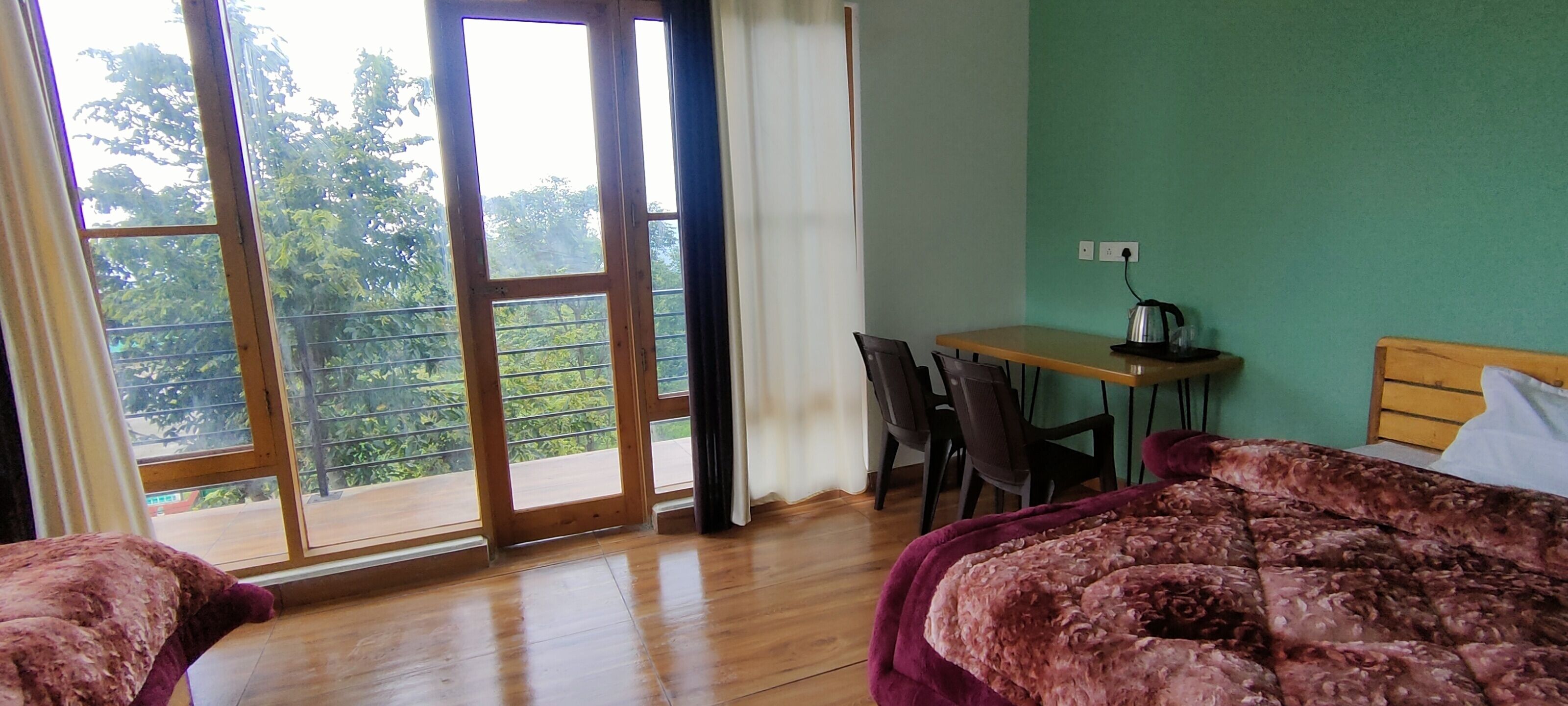 Flyscape Hostel