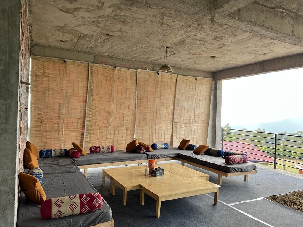 Flyscape Hostel