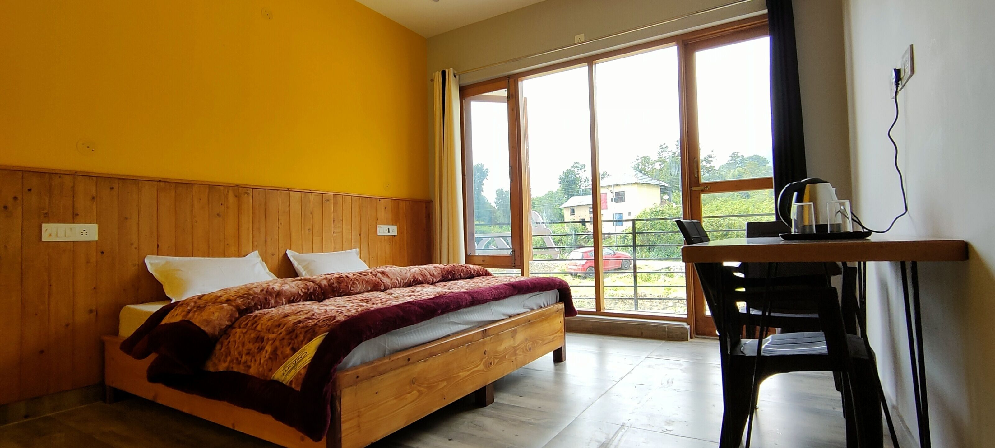 Flyscape Hostel