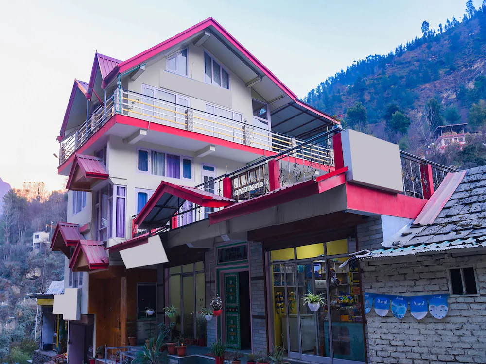 Hotel Mansarovar by OYO