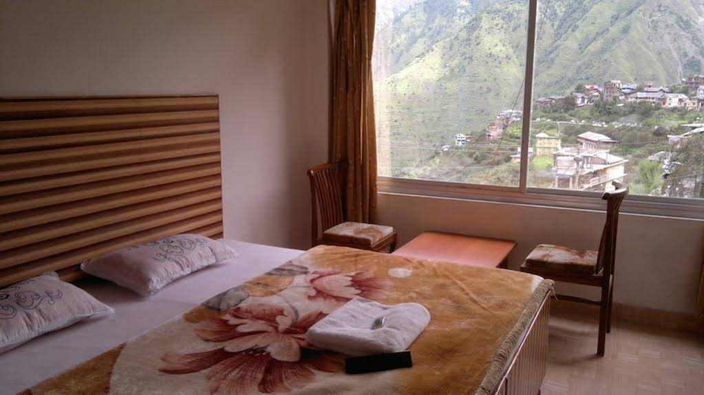 Hotel Bharmour View