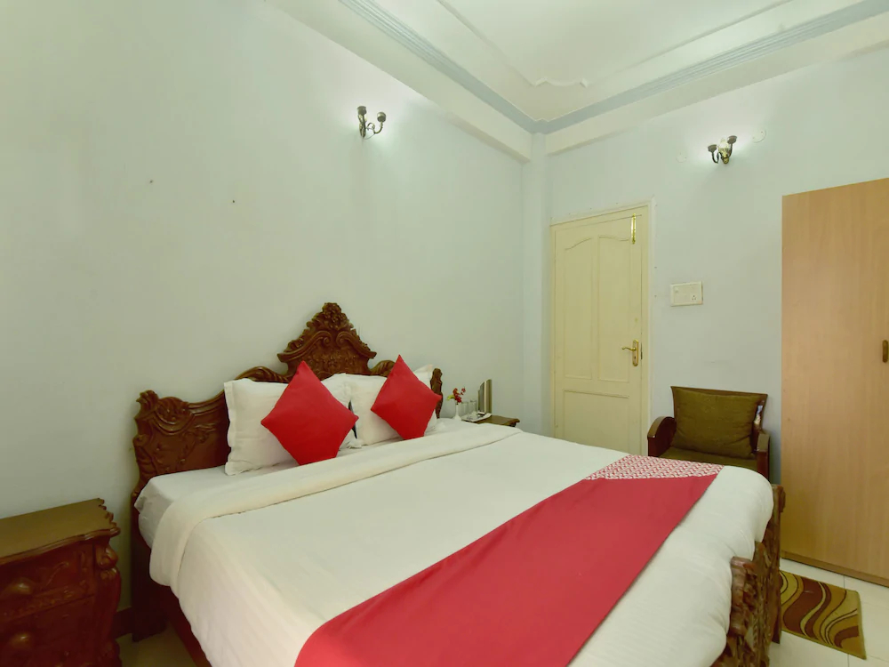 Mashoo Resorts by OYO Rooms