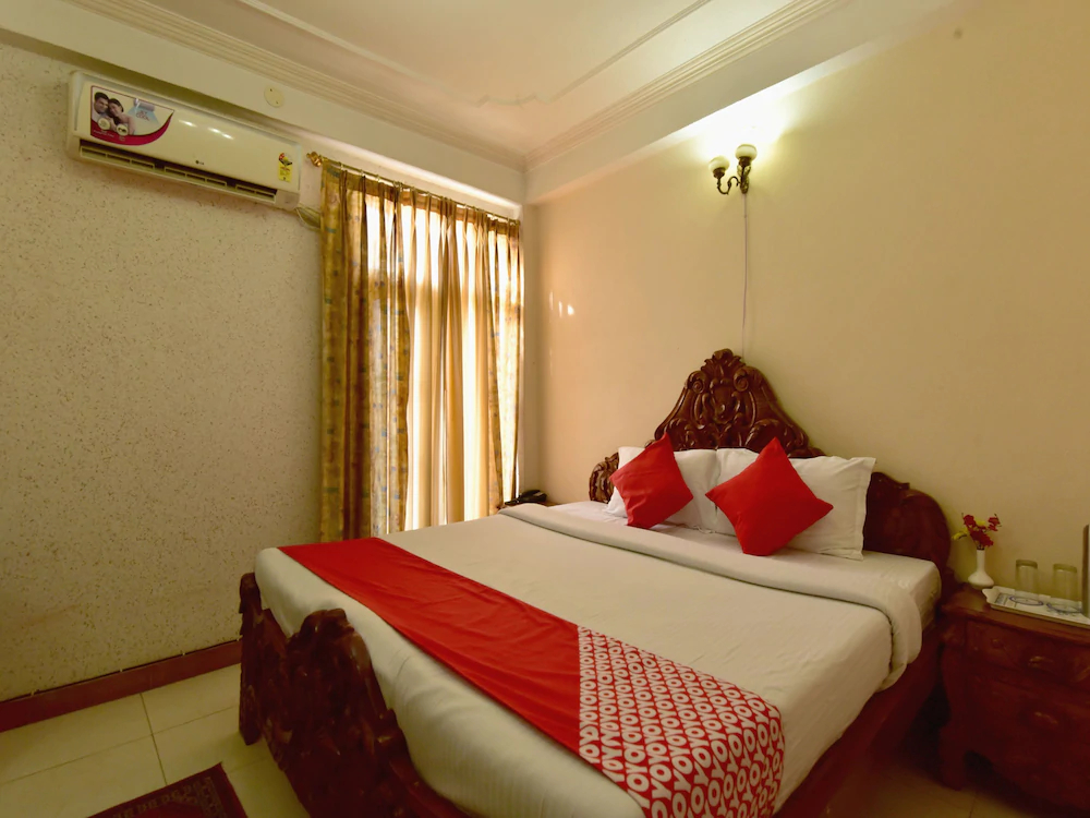 Mashoo Resorts by OYO Rooms