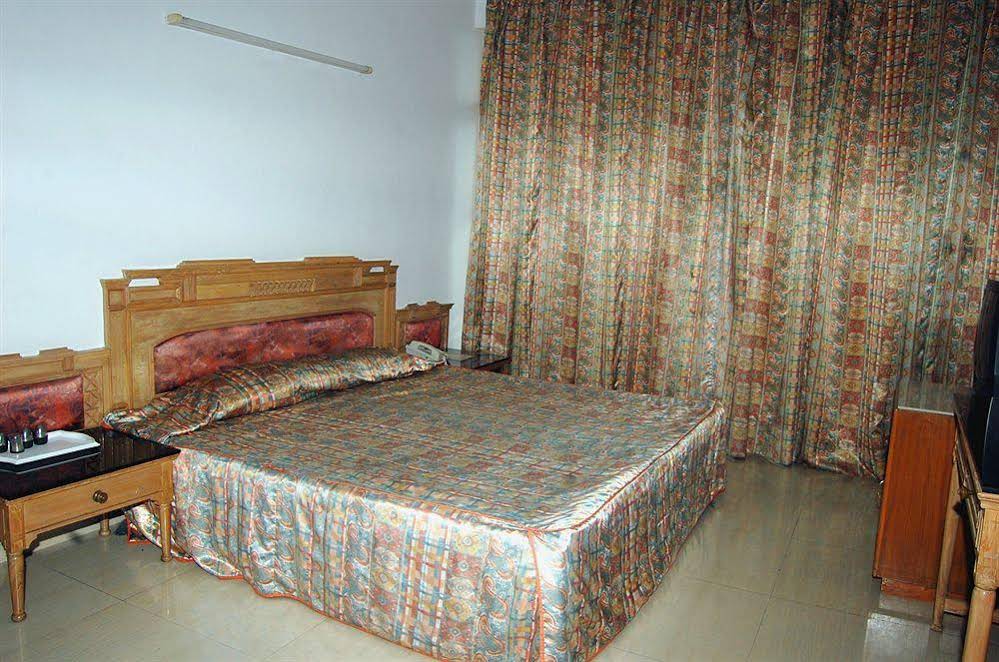 Hotel Chail Residency