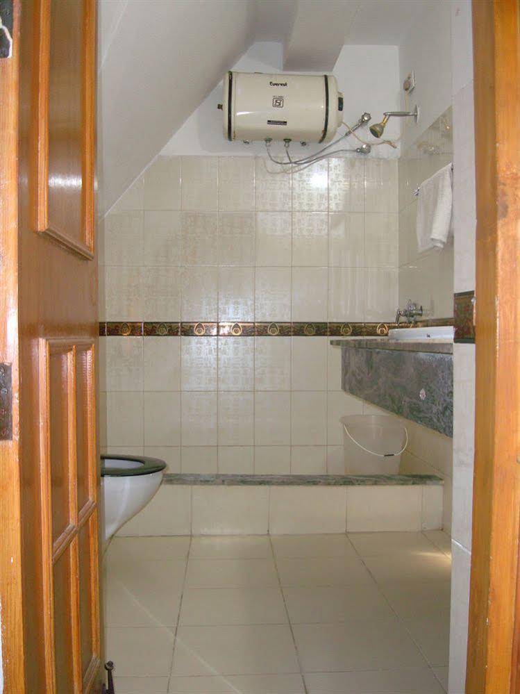 Hotel Chail Residency