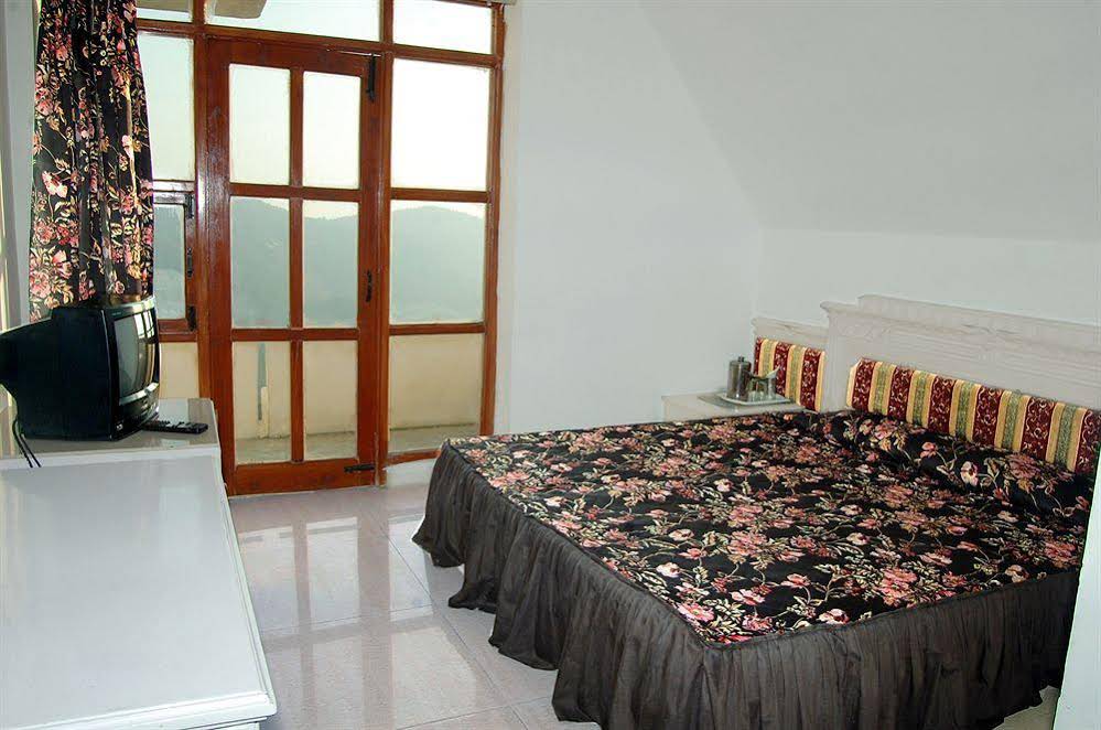 Hotel Chail Residency