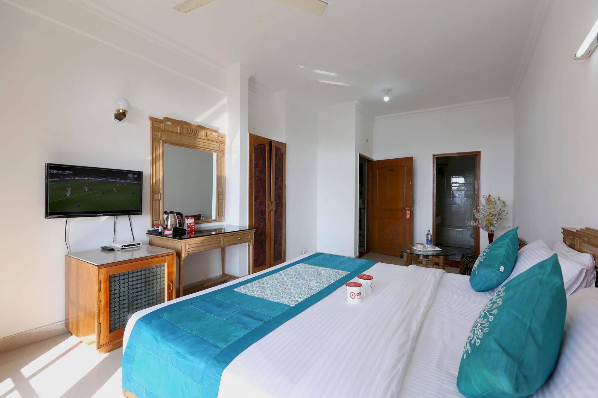 Hotel Chail Residency