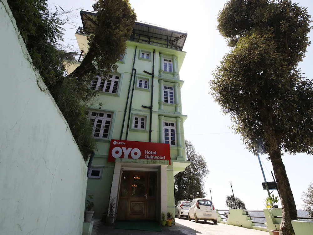 OYO 14534 Hotel Oakwood