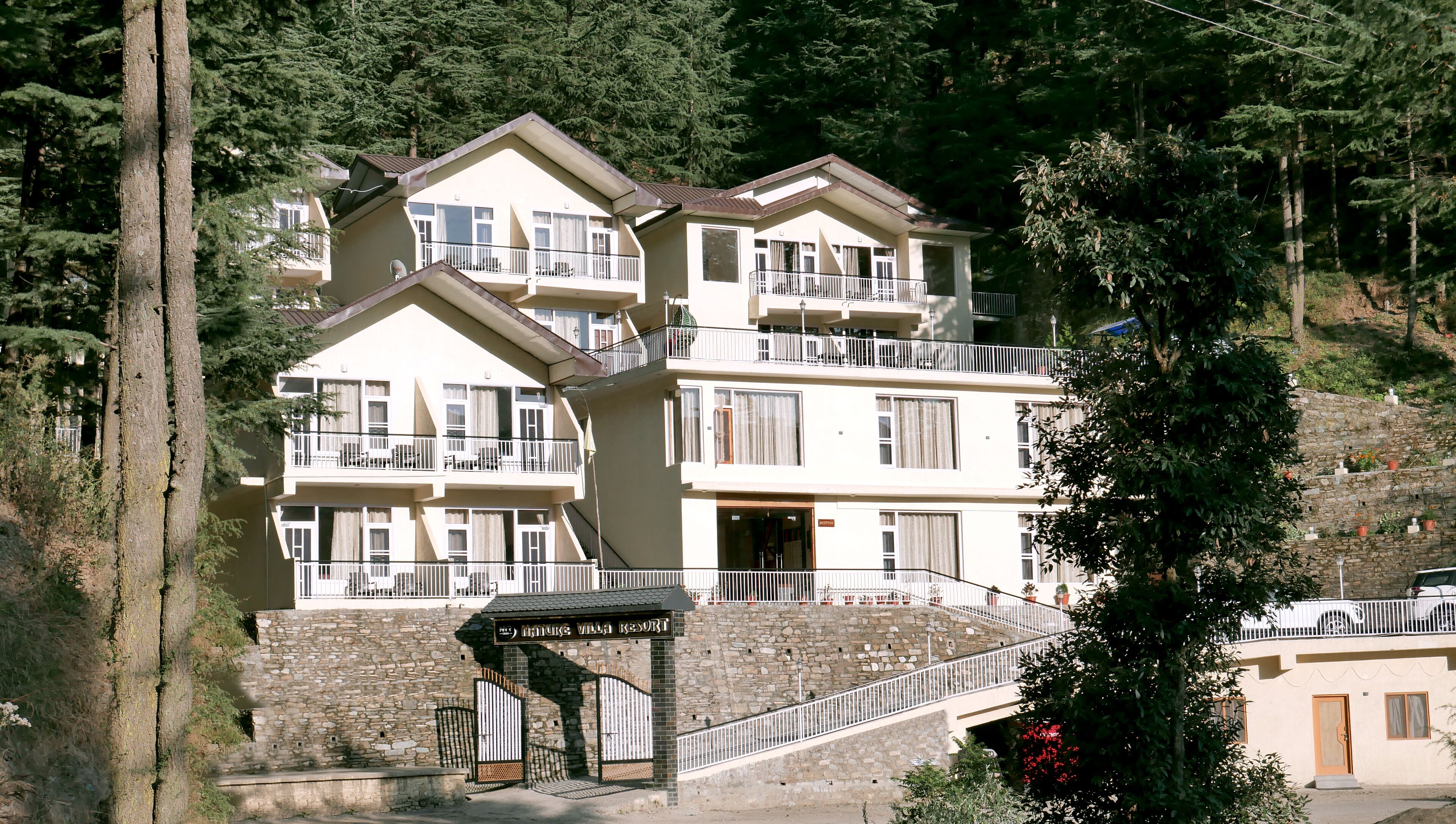 Nature Villa Resort