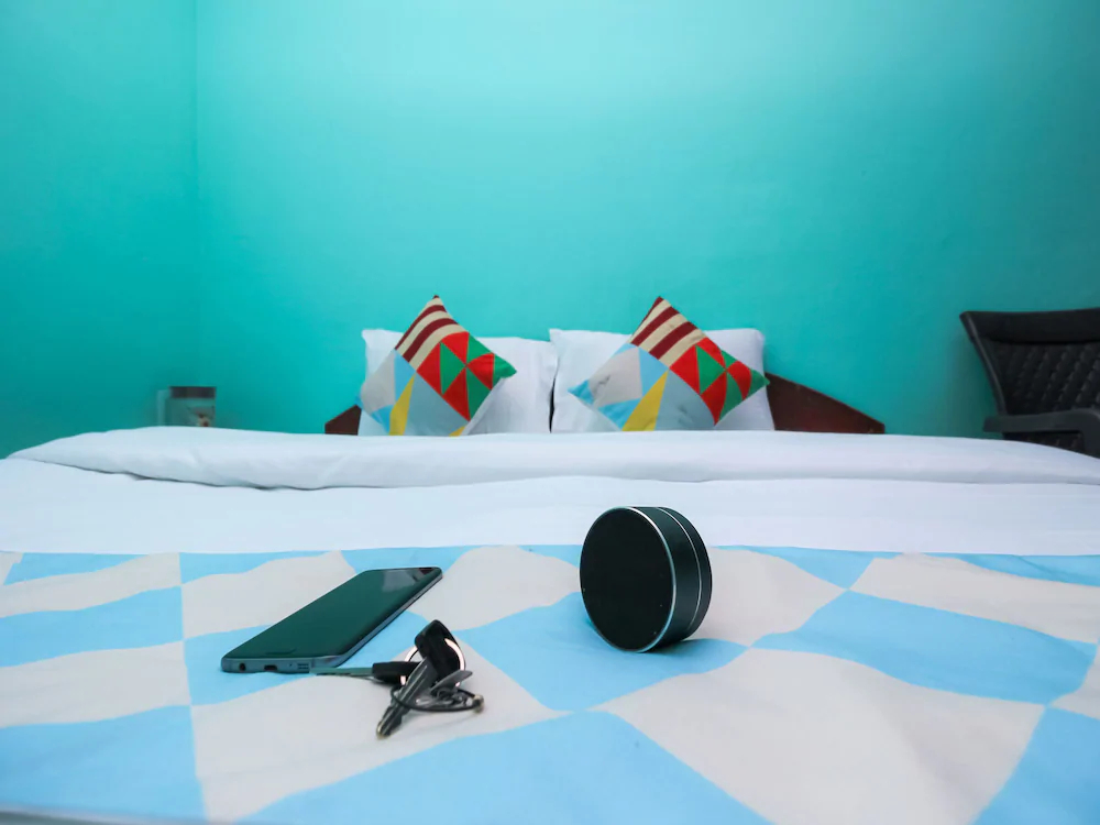 Cozy Stay by OYO Rooms